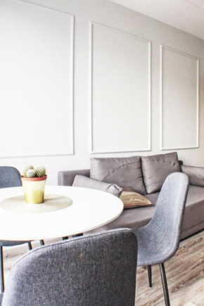 Grochowska 282 by Homeprime, Warsaw